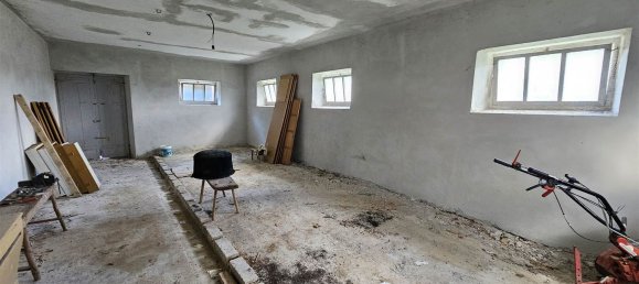 5 rooms House in San Severino Marche, Italy No. 141329 2