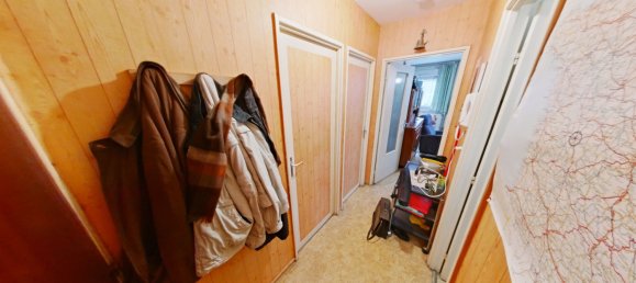 Studio in Coudekerque-Branche, France No. 42934 8