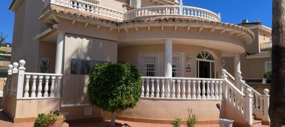 4 bedrooms Villa in Alicante, Spain No. 281000 5