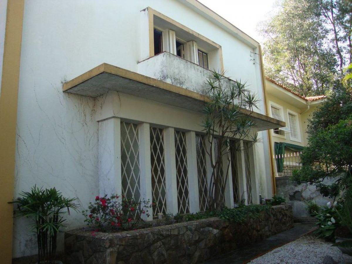 Casa de 3 dormitorios en Sao Paulo, Brazil No. 490253