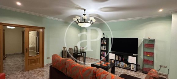 Casa de 3 dormitorios en València, Spain No. 164924 4