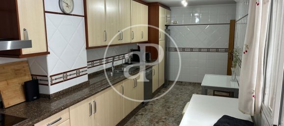 Casa de 3 dormitorios en València, Spain No. 164924 10