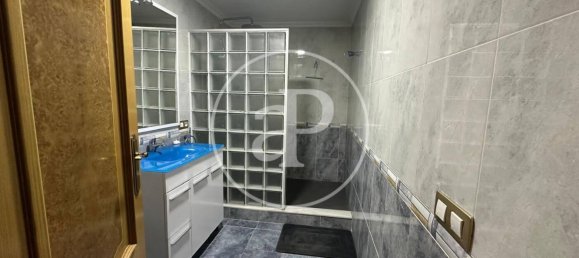 Casa de 3 dormitorios en València, Spain No. 164924 47