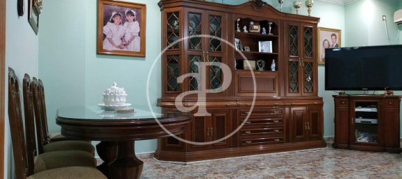 Casa de 3 dormitorios en València, Spain No. 164924 7