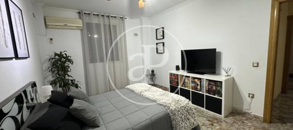 Casa de 3 dormitorios en València, Spain No. 164924 27