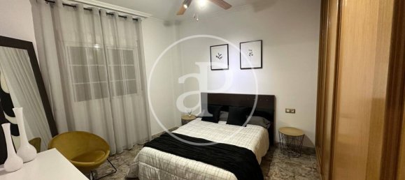 Casa de 3 dormitorios en València, Spain No. 164924 30