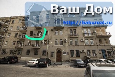 4 bedrooms Apartment in Baku, Azerbaijan No. 391