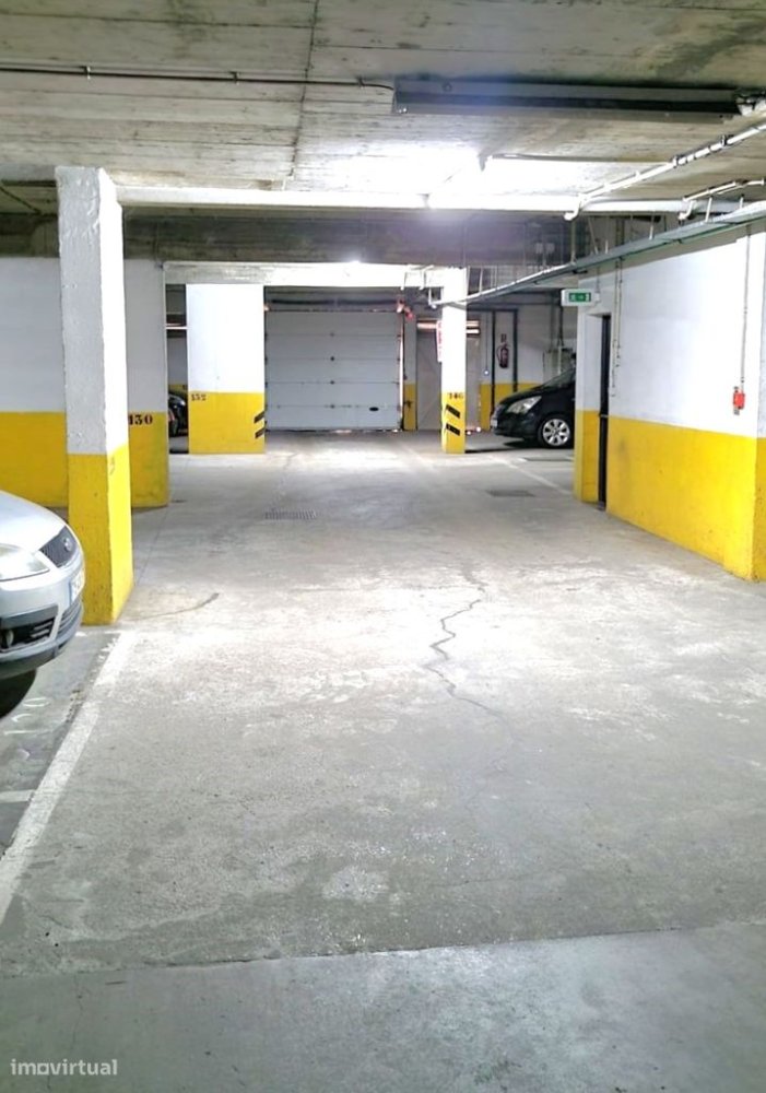 13m² Parking in Almada, Portugal No. 264826