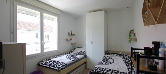 3 bedrooms House in Cholet, France No. 277950 10