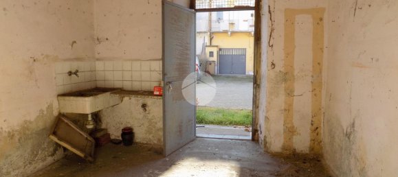 Studio in Chivasso, Italy No. 3071 6