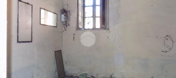 Studio in Chivasso, Italy No. 3071 11