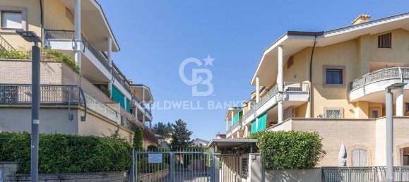 3 rooms Apartment in Rome, Italy No. 294018 25