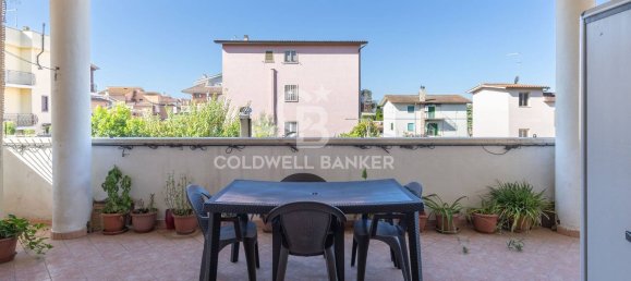 3 rooms Apartment in Rome, Italy No. 294018 4