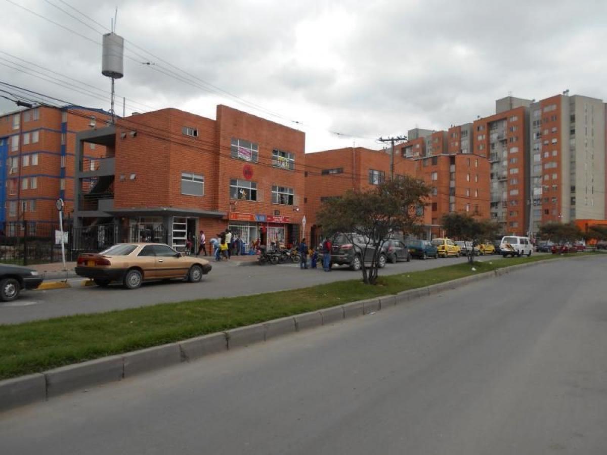 3 bedrooms House in Bogota, Colombia No. 10912