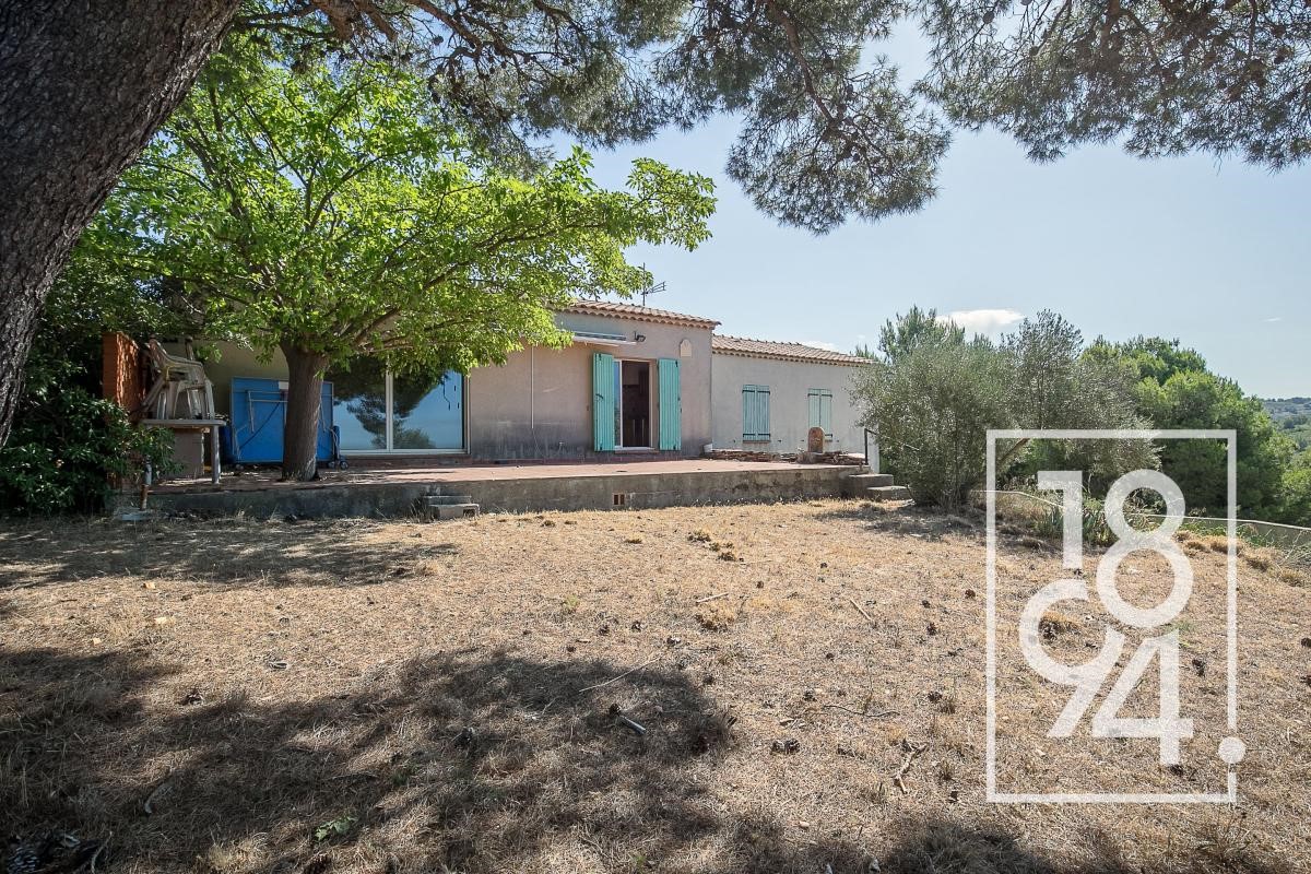 Вилла с 3 спальнями в Марсель, Франция № 298035