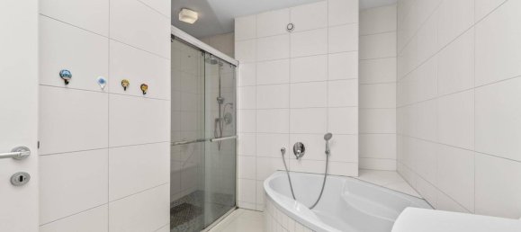 Дом с 5 комнатами в Леондинг, Австрия № 98379 15