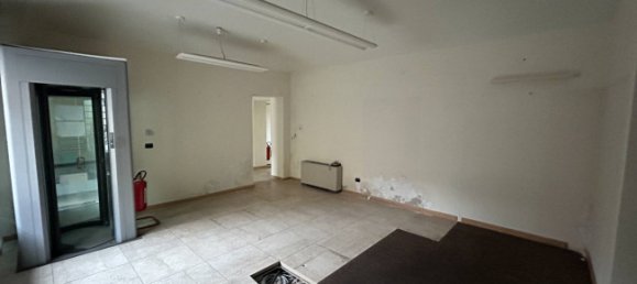 4 rooms Commercial property in San Mauro Torinese, Italy No. 55421 8