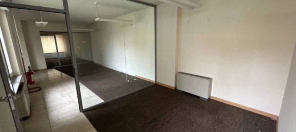 4 rooms Commercial property in San Mauro Torinese, Italy No. 55421 3