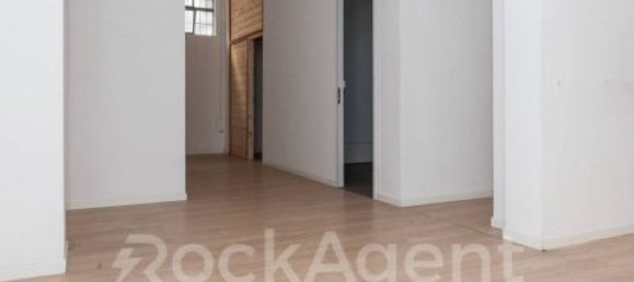 2 rooms Commercial property in Rome, Italy No. 96083 7