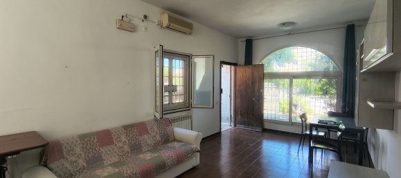 3 rooms House in Cerveteri, Italy No. 288549 5