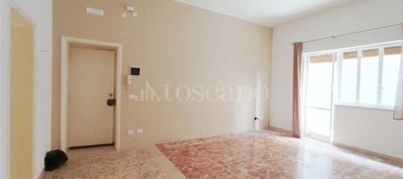 3-salle Appartement à Augusta, Italy No. 50720 10
