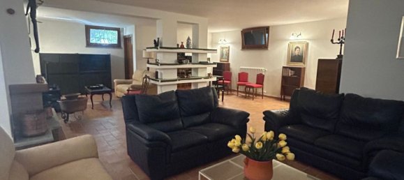 Вилла с 9 спальнями в Тревиньяно Романо, Италия № 341806 34