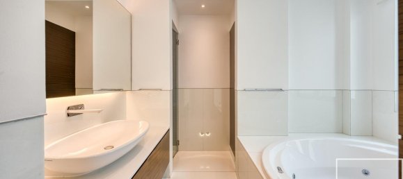 Вилла с 6 спальнями в Пальма Джумейра, ОАЭ № 112121 16