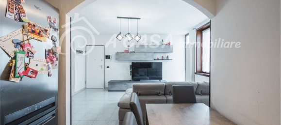 Apartamento de 5 habitaciónes en Medesano, Italy No. 289759 11