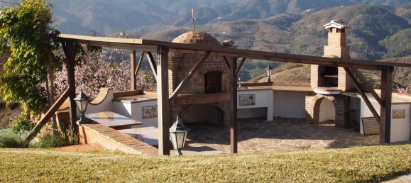 8 bedrooms House in Alozaina, Spain No. 48145 10