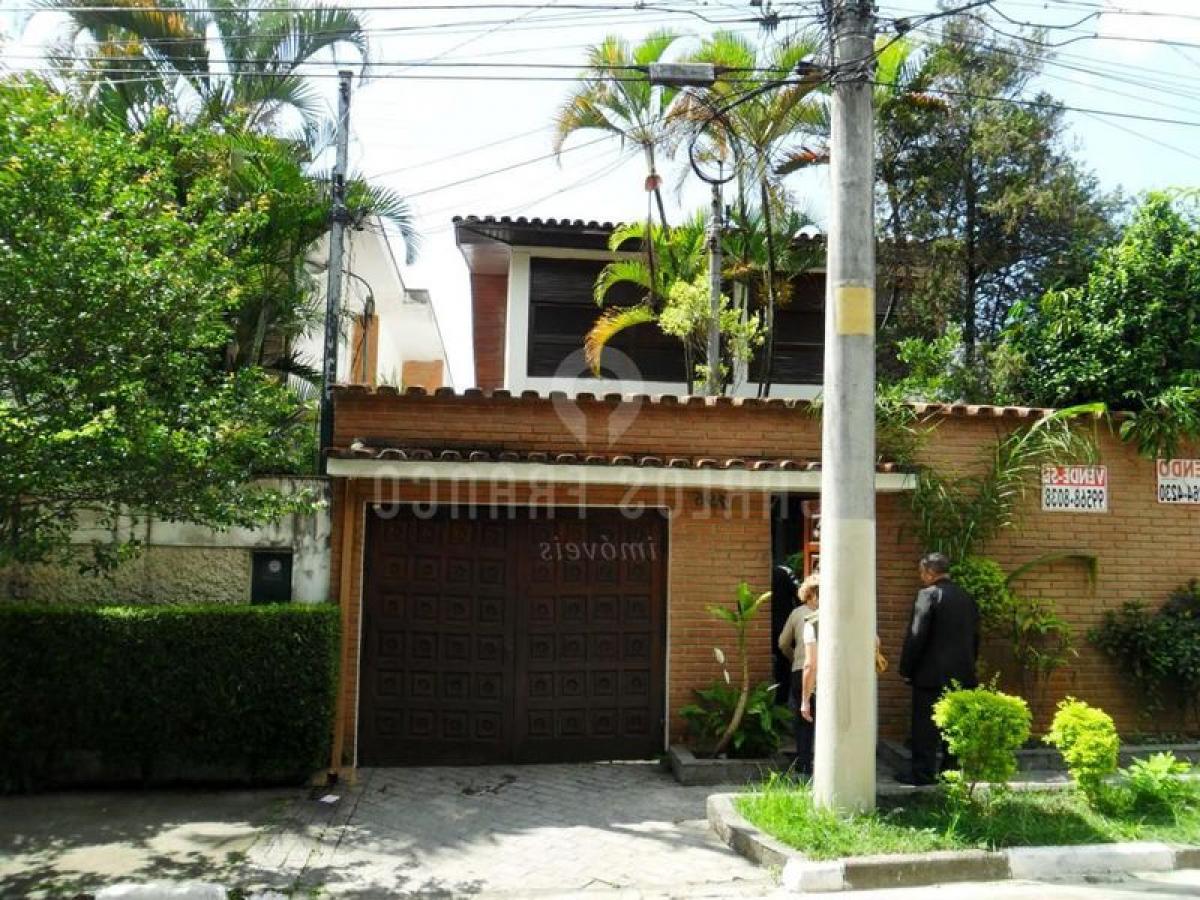 Casa de 3 dormitorios en Sao Paulo, Brazil No. 593805