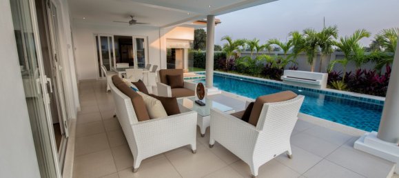 3 bedrooms Cafe / restaurant in Hua Hin, Thailand No. 7453 3