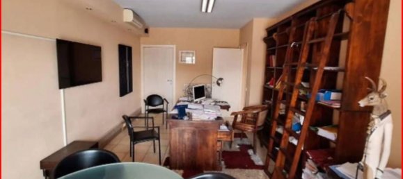 Офис 110м² в Понтедера, Италия № 305326 13