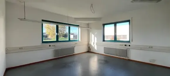  مستودع في Tuttlingen, Germany 592متر مربع رقم 97325 4