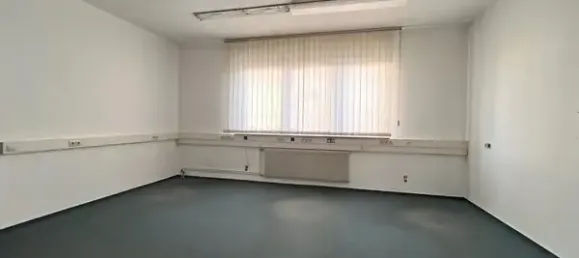  مستودع في Tuttlingen, Germany 592متر مربع رقم 97325 8