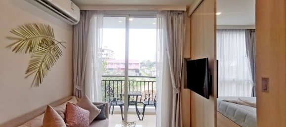 2 bedrooms Condo in Pattaya, Thailand No. 395 8