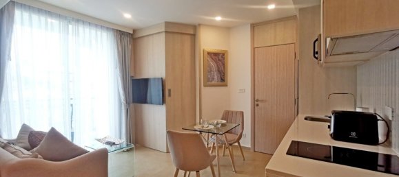 2 bedrooms Condo in Pattaya, Thailand No. 395 2