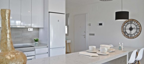 3 bedrooms Villa in Los Alcazares, Spain No. 9087 7