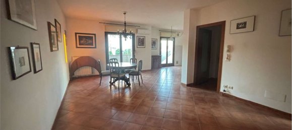 6 rooms House in Passignano sul Trasimeno, Italy No. 159027 3