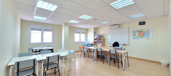 506m² Commercial property in Negreira, Spain No. 122502 16