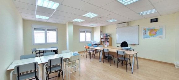 506m² Commercial property in Negreira, Spain No. 122502 19