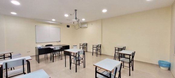 506m² Commercial property in Negreira, Spain No. 122502 12