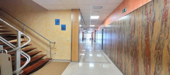 506m² Commercial property in Negreira, Spain No. 122502 2