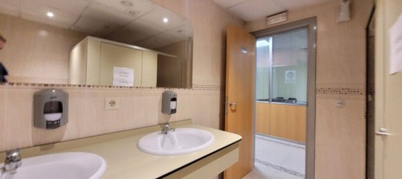 506m² Commercial property in Negreira, Spain No. 122502 5