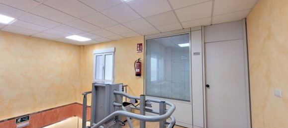506m² Commercial property in Negreira, Spain No. 122502 15