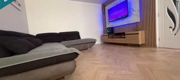 2 bedrooms Apartment in Garges-les-Gonesse, France No. 328785 2