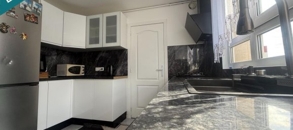 2 bedrooms Apartment in Garges-les-Gonesse, France No. 328785 3