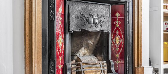 3 bedrooms House in Hounslow, United Kingdom No. 8475 9