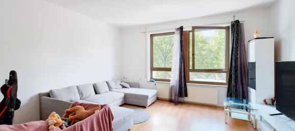 4 chambres Bâtiment à Reutlingen, Germany No. 366242 7