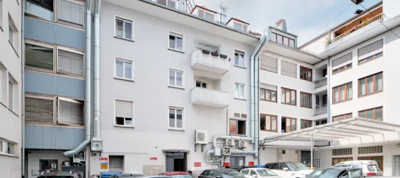 4 chambres Bâtiment à Reutlingen, Germany No. 366242 4