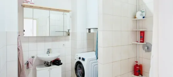 4 chambres Bâtiment à Reutlingen, Germany No. 366242 11